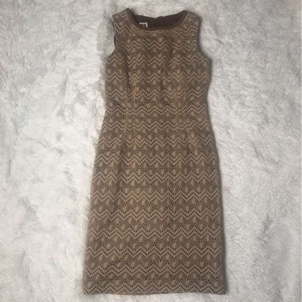 Anne Klein crochet size 4 dress khaki/brown